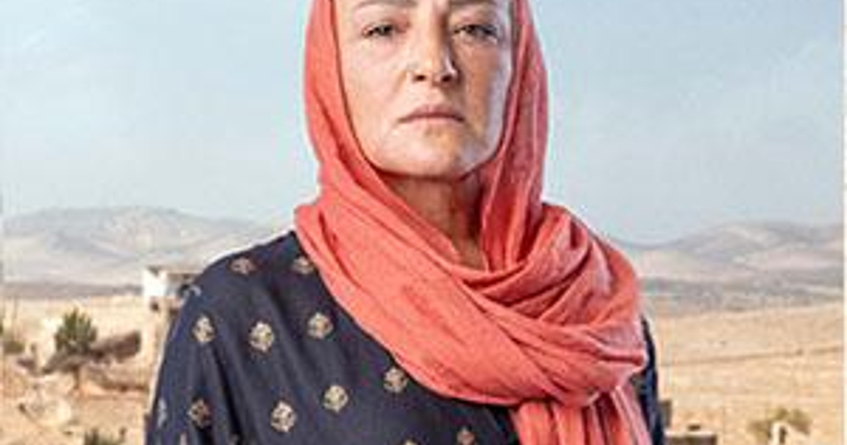 Uzak Şehir: Ilkay Kayku's Character as Ecmel Albora's Wife